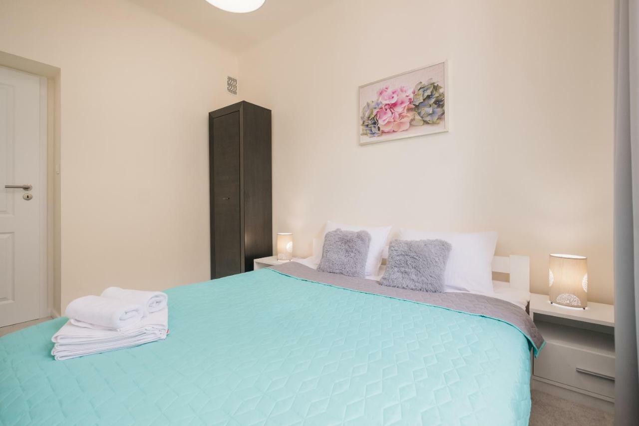 Miodowa Old Town Apartment Варшава Экстерьер фото